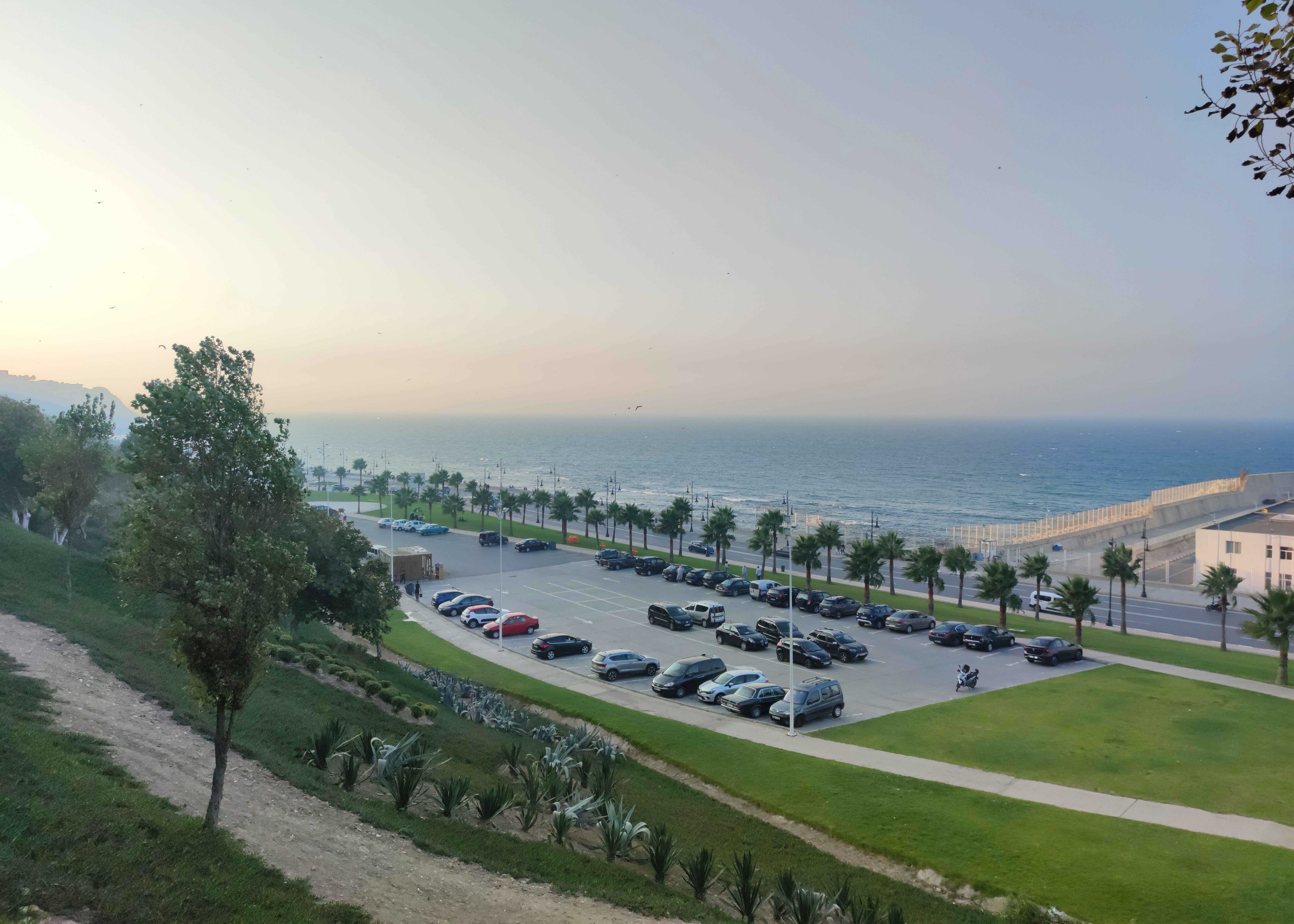 Explorez nos parkings modernes et bien situés dans toute la ville – confort, sécurité et accessibilité garantis.